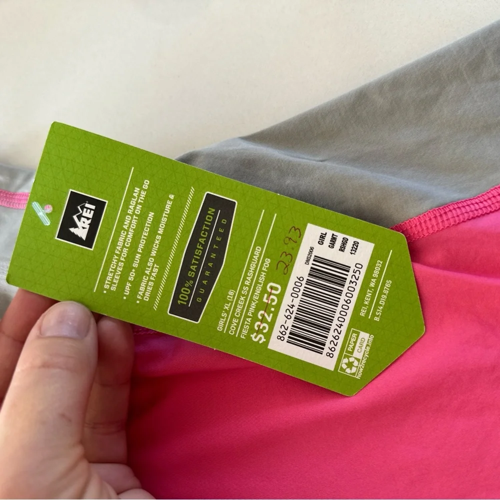 REI Rashguard New